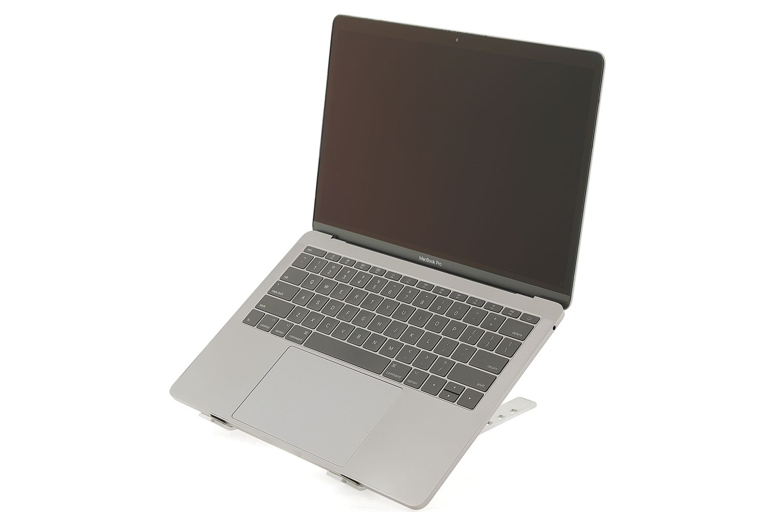 Apple MacBook Pro 13″ 2017, i5 2.3 GHz, 8 GB, Intel Iris Plus Graphics 640 128 GB Space Gray - Ca nou