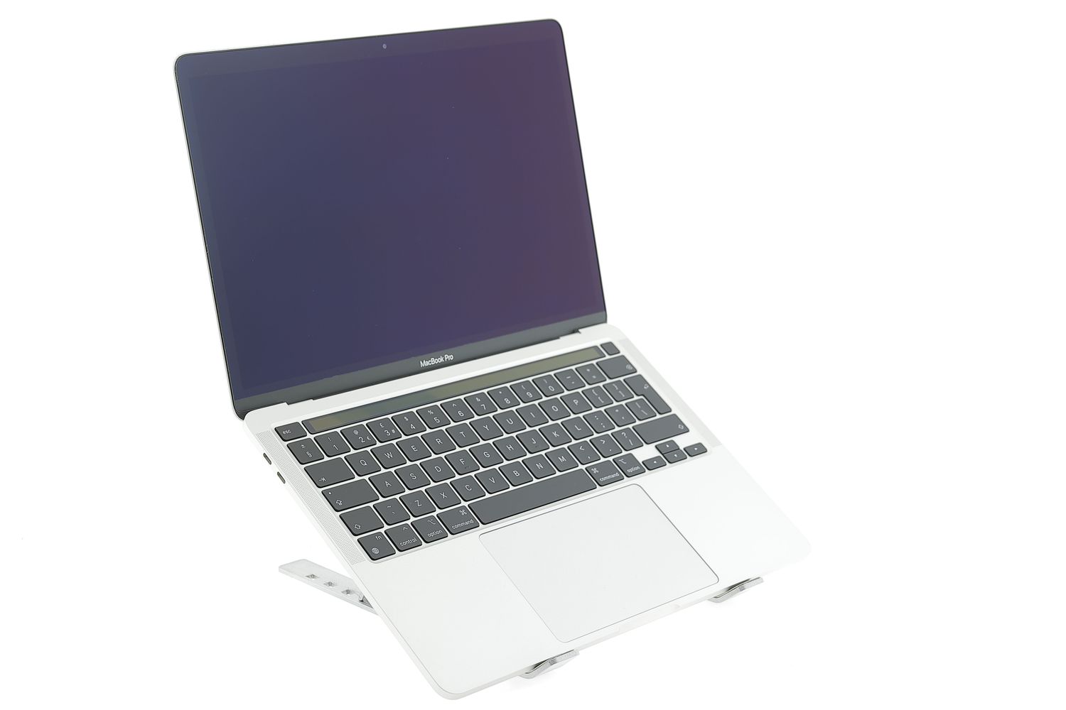 Apple MacBook Pro 13″ 2022, M2 8 Cores, 8 GB, 10 core GPU 512 GB Silver - Foarte bun