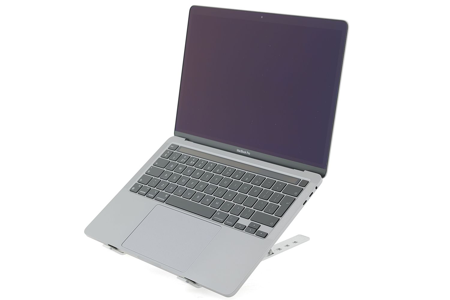 Apple MacBook Pro 13″ Touch Bar 2020, i5 2 GHz, 16 GB, Intel Iris Plus Graphics 512 GB Space Gray - Като нов