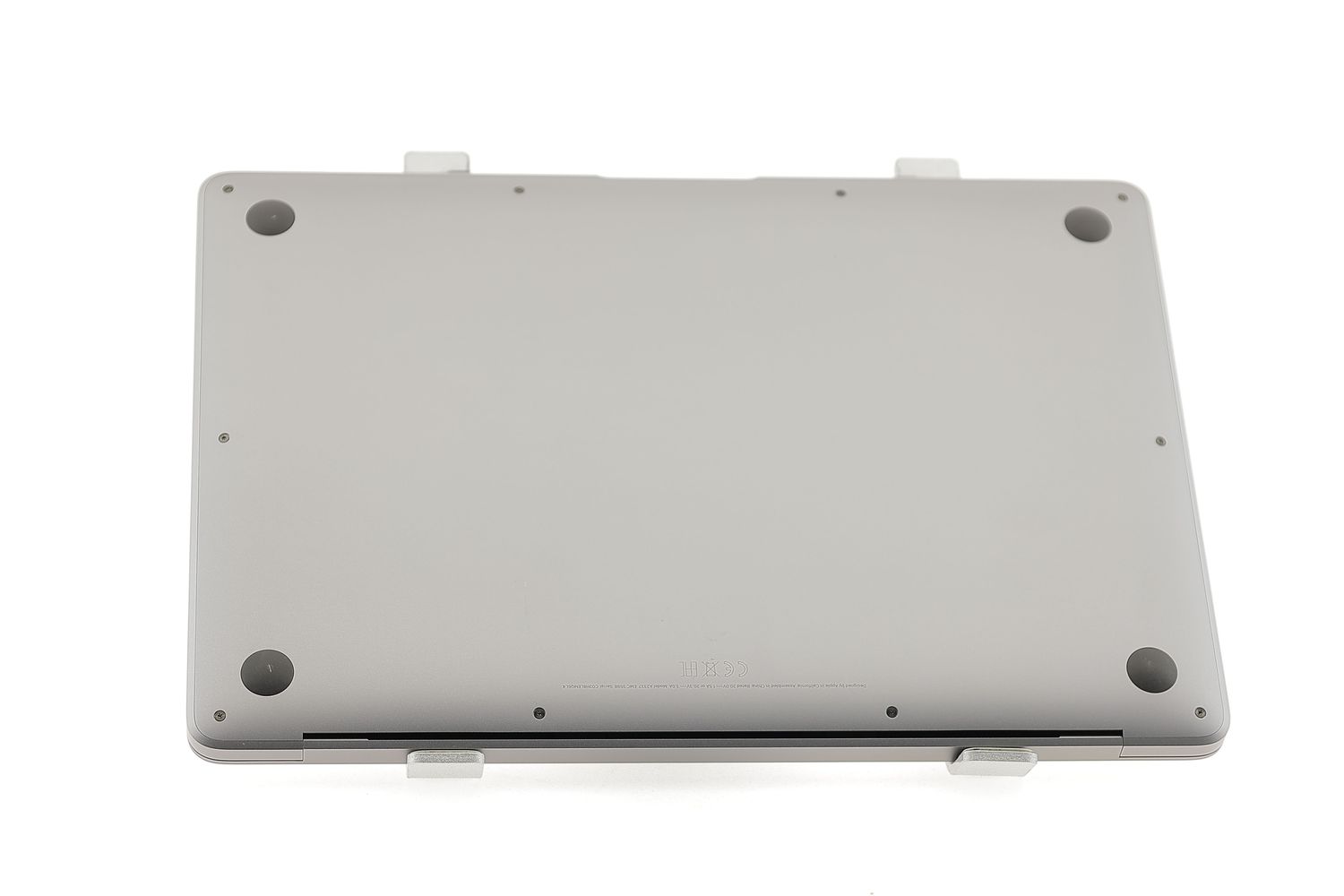 Apple MacBook Air 13″ 2020, M1 8 Cores, 8 GB, 7 core GPU 256 GB Space Gray - Като нов