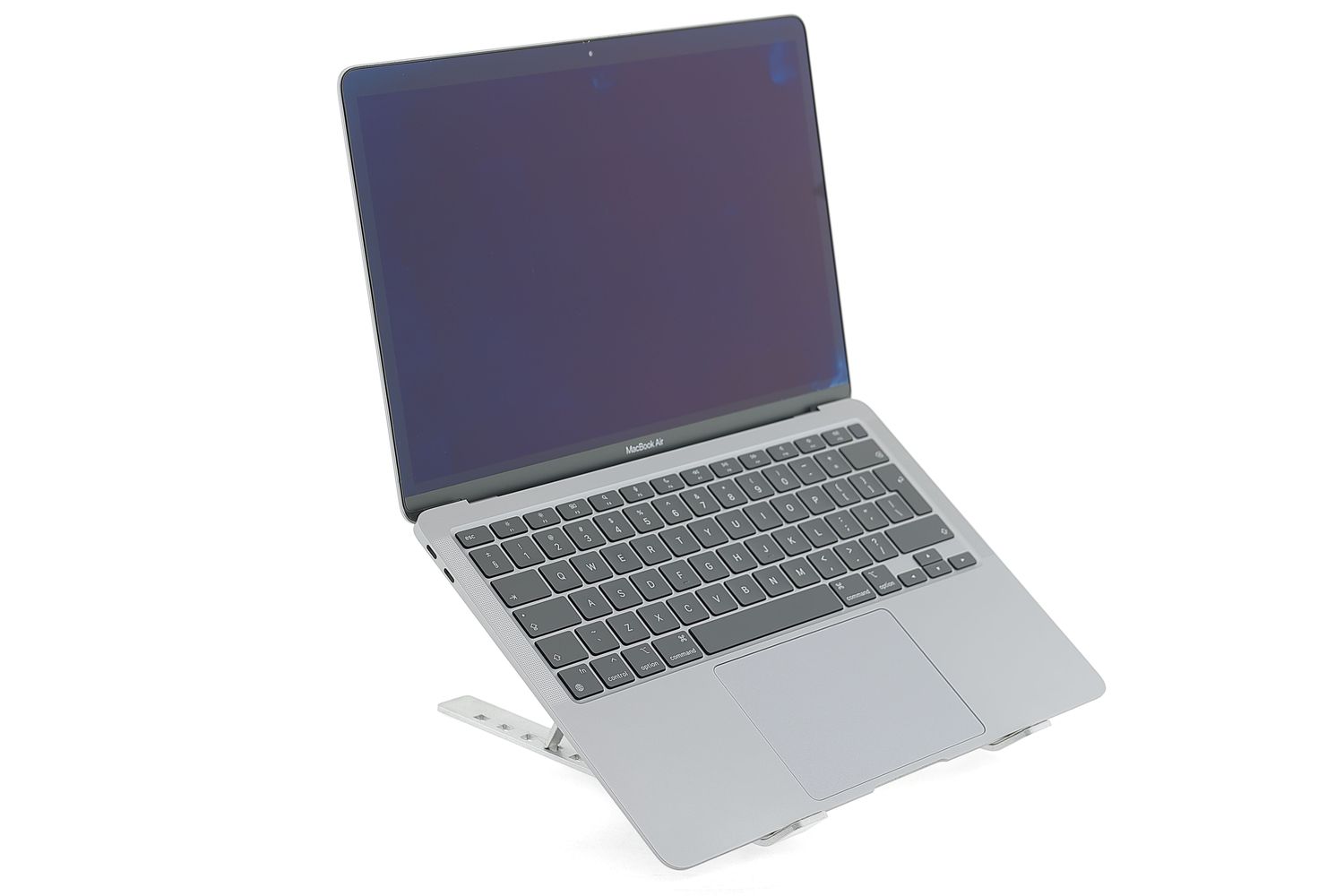 Apple MacBook Air 13″ 2020, M1 8 Cores, 8 GB, 7 core GPU 256 GB Space Gray - Ca nou