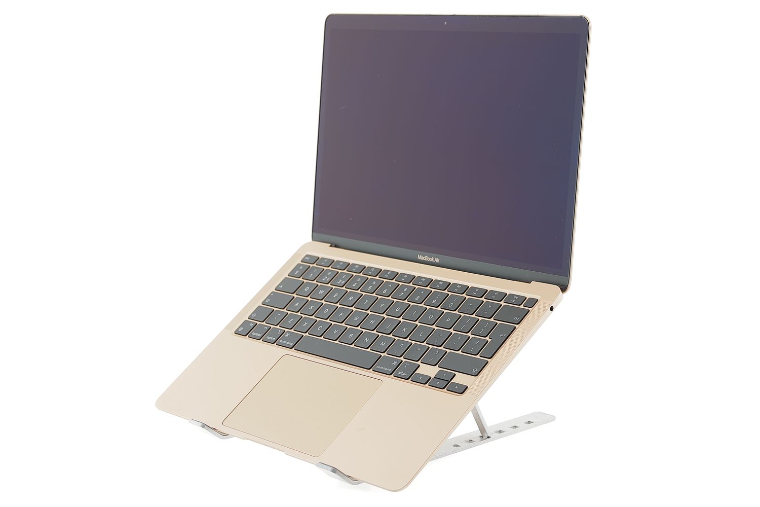 Apple MacBook Air 13″ 2020, i3 1.1 GHz, 8 GB, Intel Iris Plus