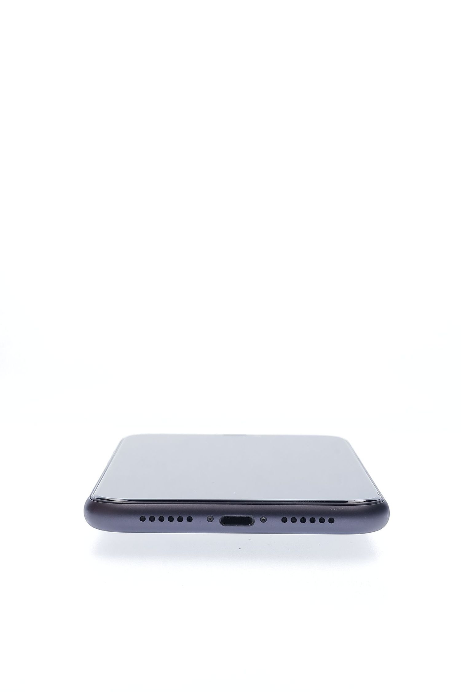 Apple iPhone 11 64 GB Black - Újszerű