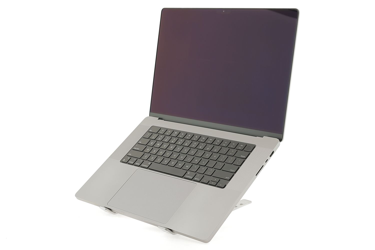 Apple MacBook Pro 16″ 2021, M1 Pro 10 Cores, 16 GB, 16 core GPU