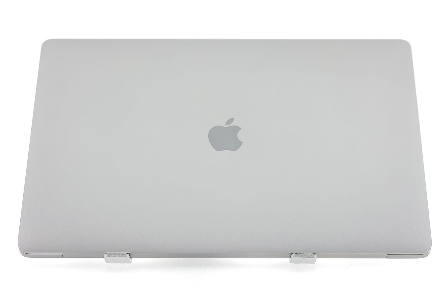 Apple MacBook Pro 16″ Touch Bar 2019, i7 2.6 GHz, 16 GB, AMD Radeon Pro 5300M 512 GB Space Gray - Отлично