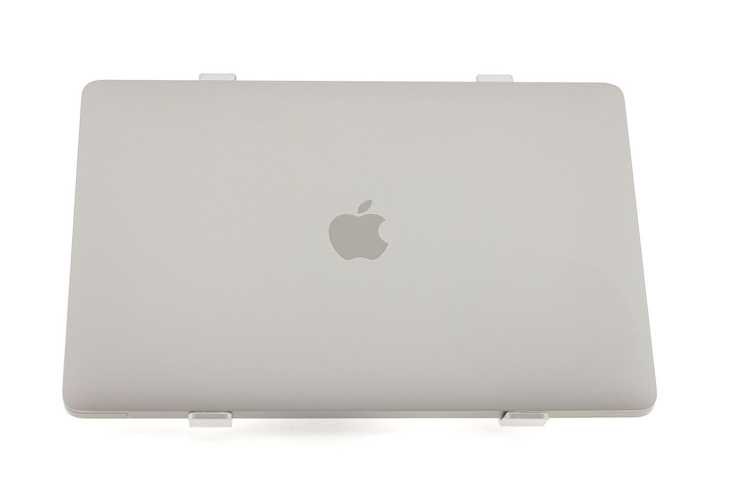 Apple MacBook Pro 13″ 2020, M1 8 Cores, 16 GB, 8 core GPU 1 TB Space Gray - Ca nou