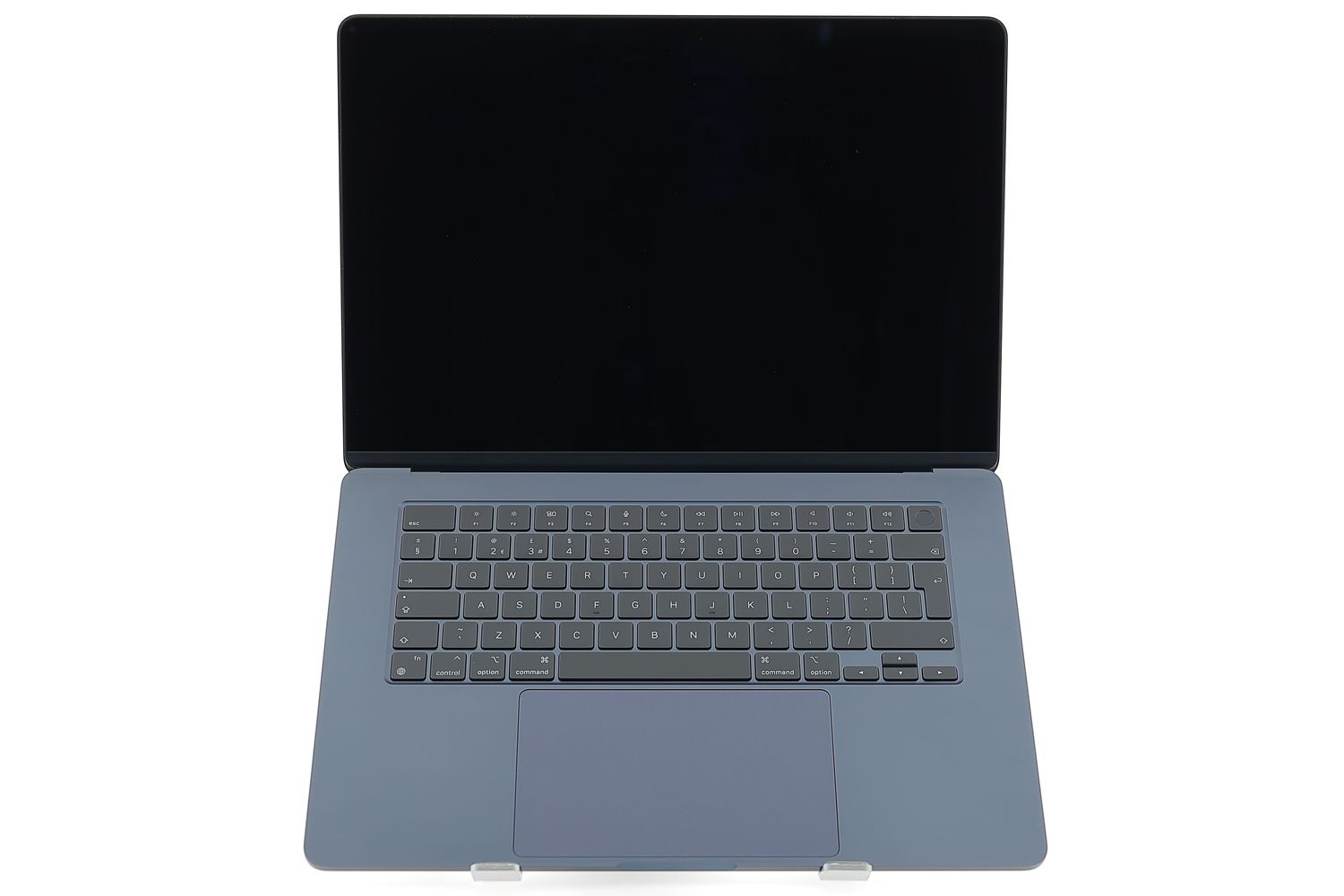 Apple MacBook Air 15″ 2023, M2 8 Cores, 8 GB, 10 core GPU 512 GB Midnight - Отлично