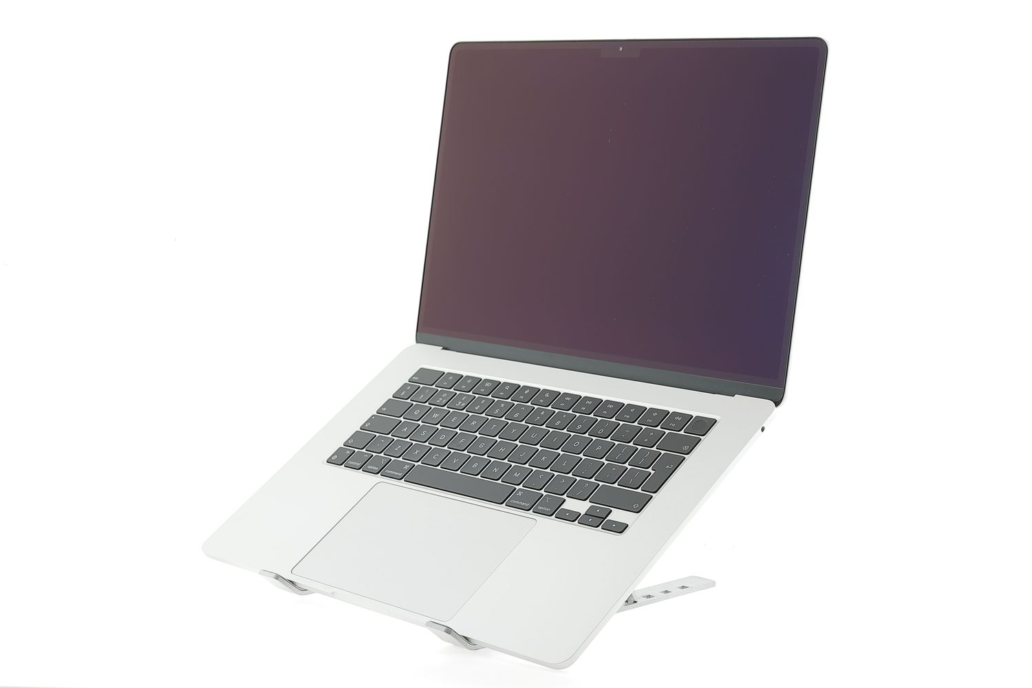 Apple MacBook Air 15″ 2024, M3 8 Cores, 8 GB, 10 core GPU 256 GB Silver - Като нов