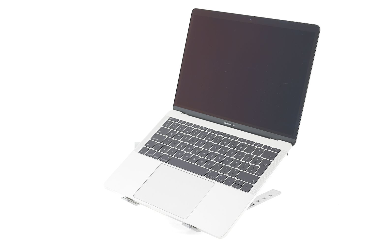 Apple MacBook Pro 13″ 2017, i5 2.3 GHz, 8 GB, Intel Iris Plus Graphics 640 128 GB Silver