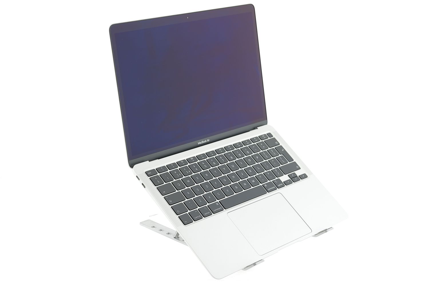 Apple MacBook Air 13″ 2020, i5 1.1 GHz, 8 GB, Intel Iris Plus 256 GB Silver - Ca nou