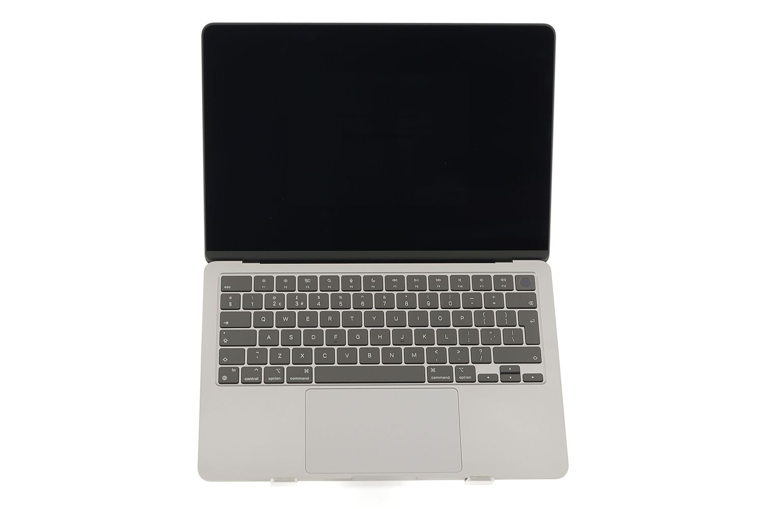 Apple MacBook Air 13″ 2022, M2 8 Cores, 24 GB, 10 core GPU 1 TB Space Gray - Ca nou