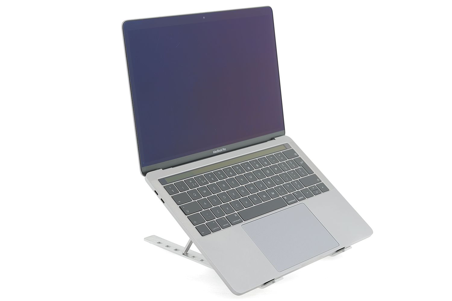 Apple MacBook Pro 13″ Touch Bar 2018, i5 2.3 GHz, 16 GB, Intel Iris Plus Graphics 655 1 TB Space Gray - Kiváló