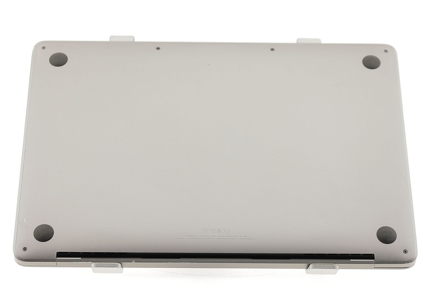Apple MacBook Pro 13″ Touch Bar 2019, i5 1.4 GHz, 8 GB, Iris Plus Graphics 645 128 GB Space Gray - Foarte bun