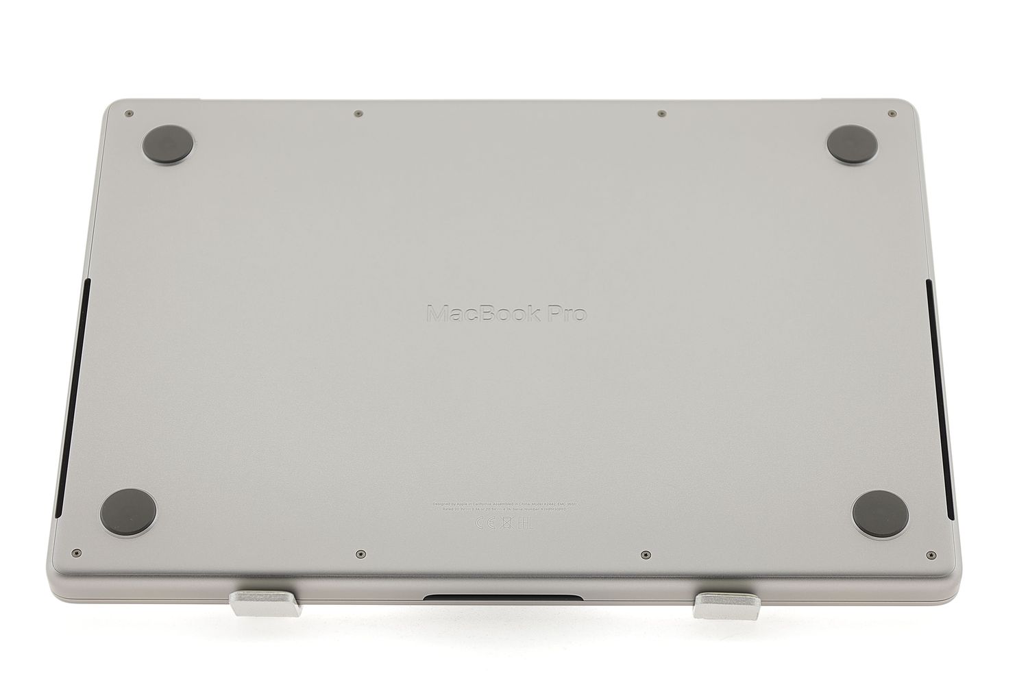 Apple MacBook Pro 14″ 2021, M1 Pro 8 Cores, 16 GB, 14 core GPU 512 GB Space Gray - Като нов