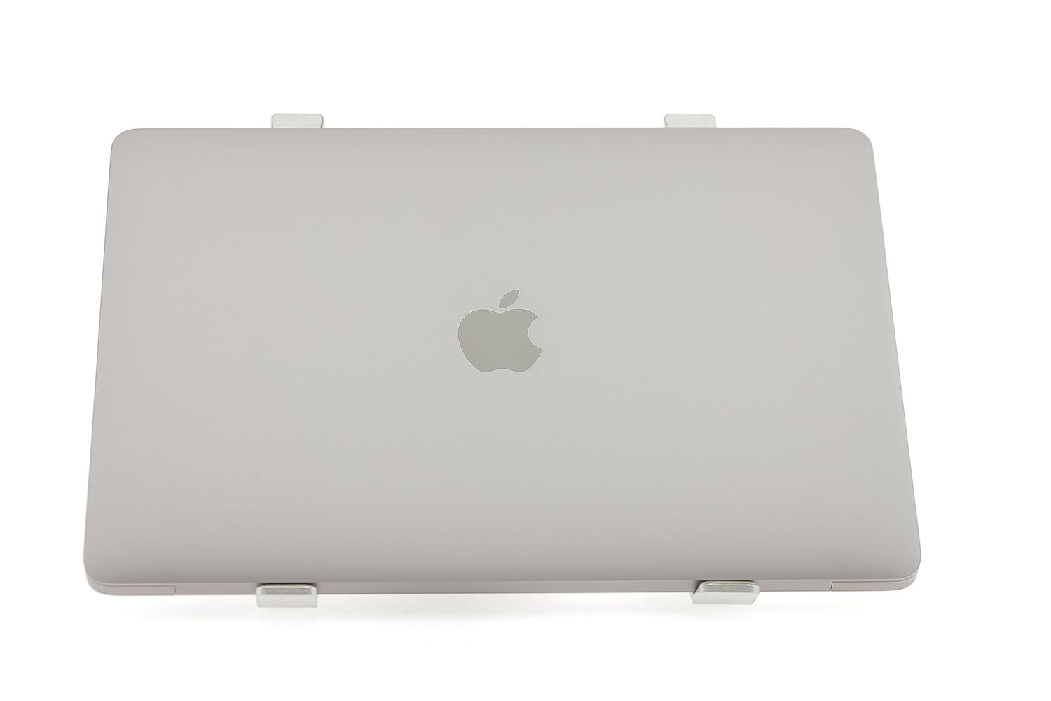 Apple MacBook Air 13″ 2020, M1 8 Cores, 8 GB, 8 core GPU 512 GB Space Gray - Újszerű