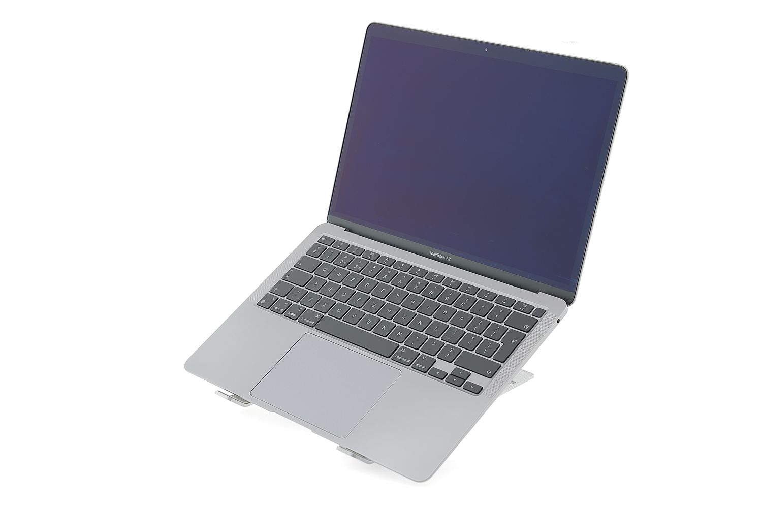 Apple MacBook Air 13″ 2020, M1 8 Cores, 8 GB, 7 core GPU 256 GB Space Gray - Excelent