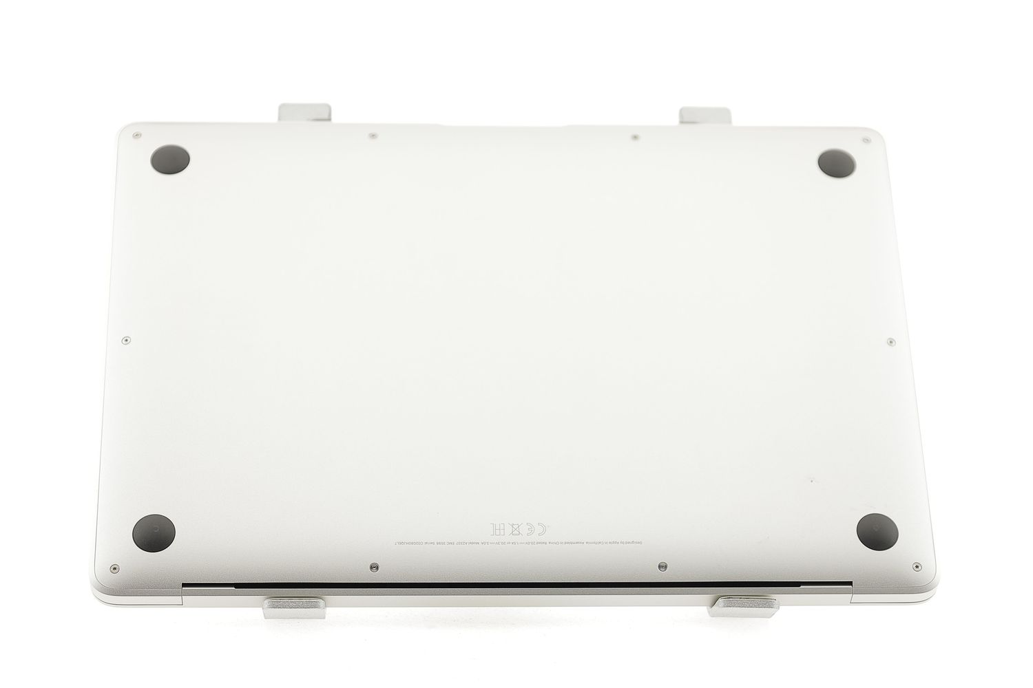 Apple MacBook Air 13″ 2020, M1 8 Cores, 8 GB, 7 core GPU 256 GB Silver - Като нов