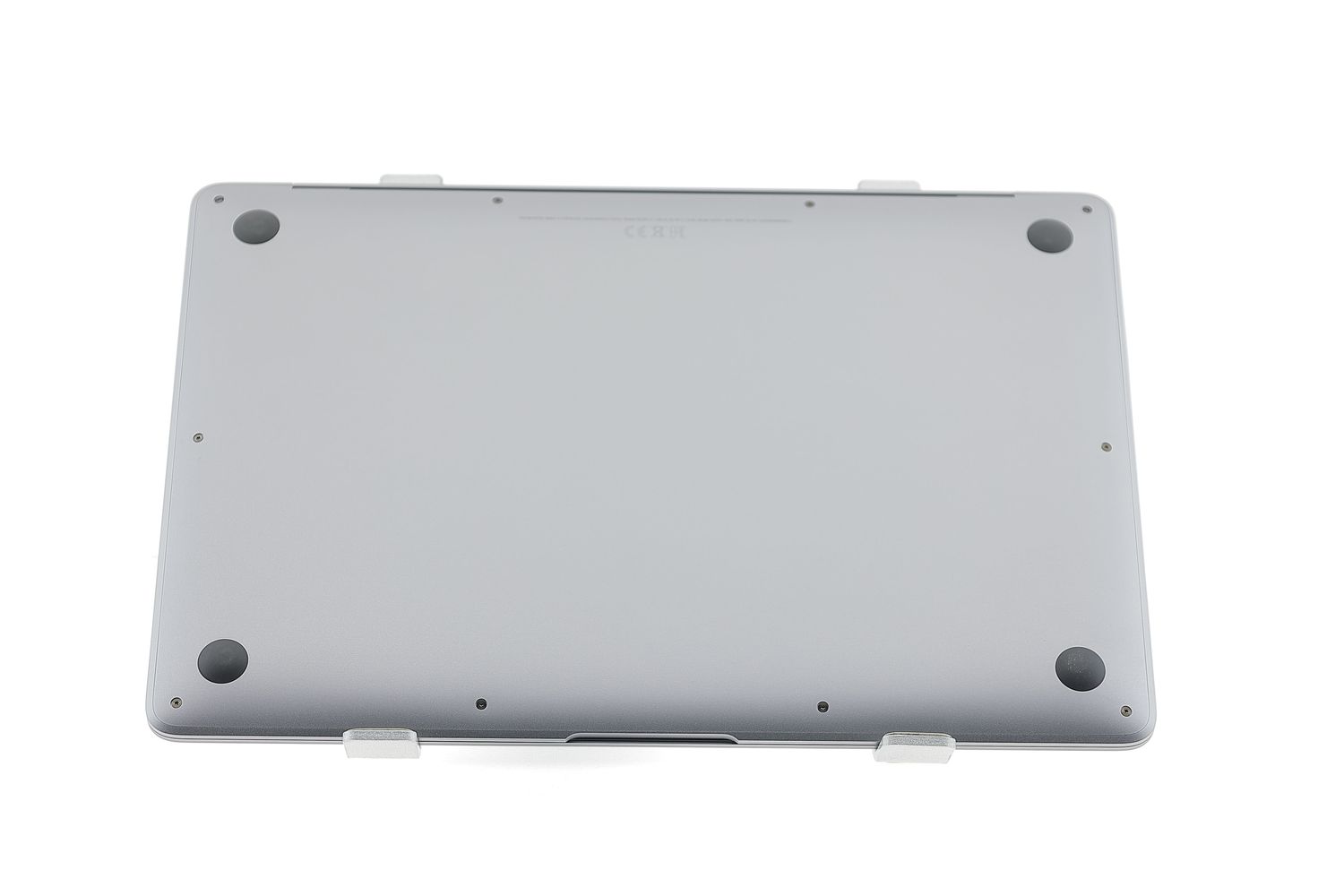 Apple MacBook Air 13″ 2020, M1 8 Cores, 8 GB, 7 core GPU 256 GB Space Gray - Kiváló