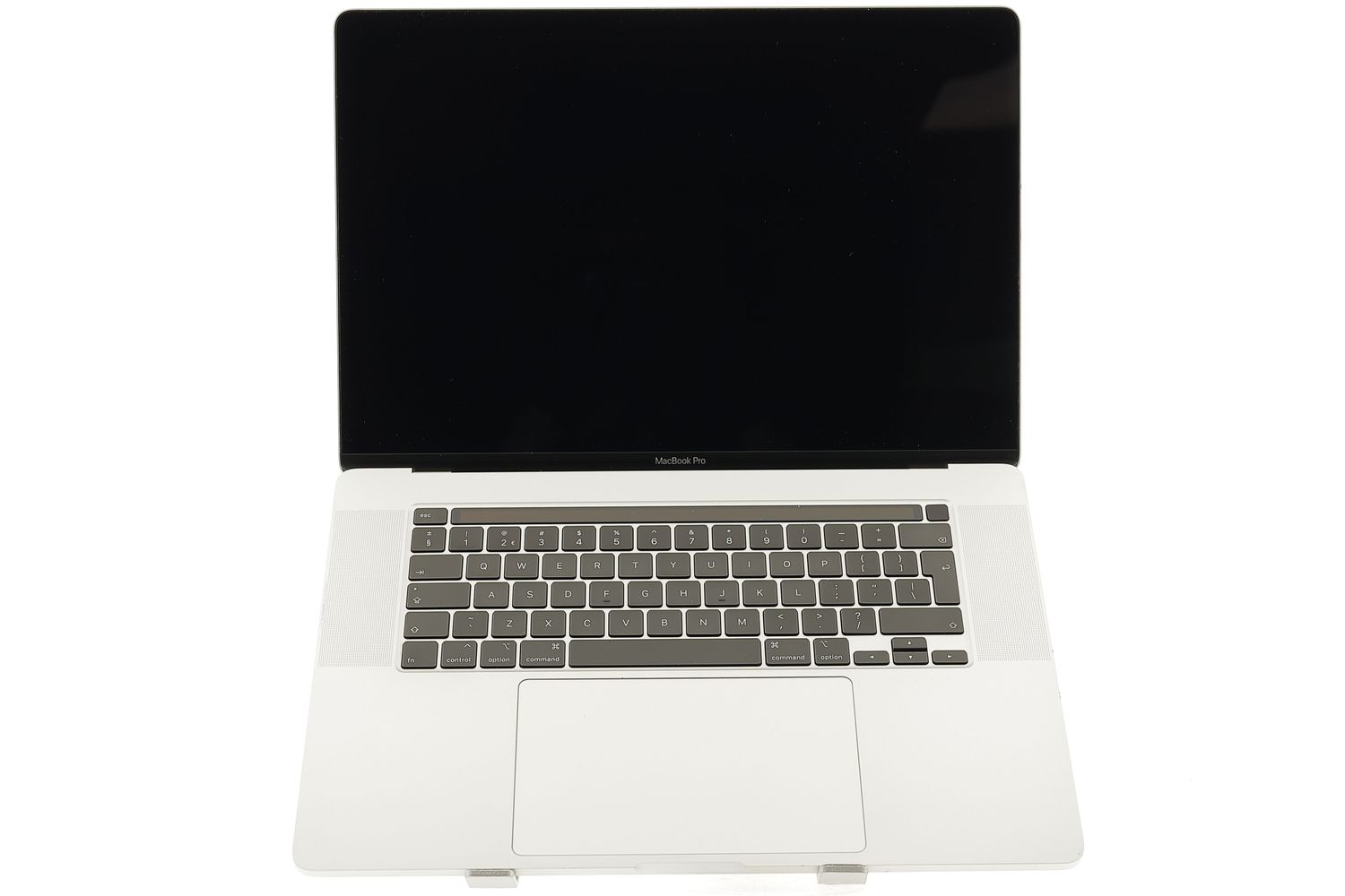 Apple MacBook Pro 16″ Touch Bar 2019, i9 2.3 GHz, 32 GB, AMD Radeon Pro 5500M 1 TB Silver - Много добро
