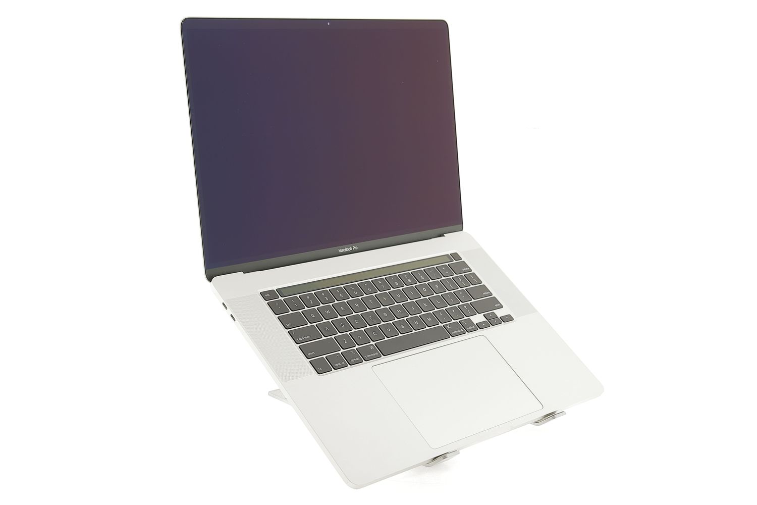 Apple MacBook Pro 16″ Touch Bar 2019, i7 2.6 GHz, 16 GB, AMD Radeon Pro 5300M 512 GB Silver - Foarte bun