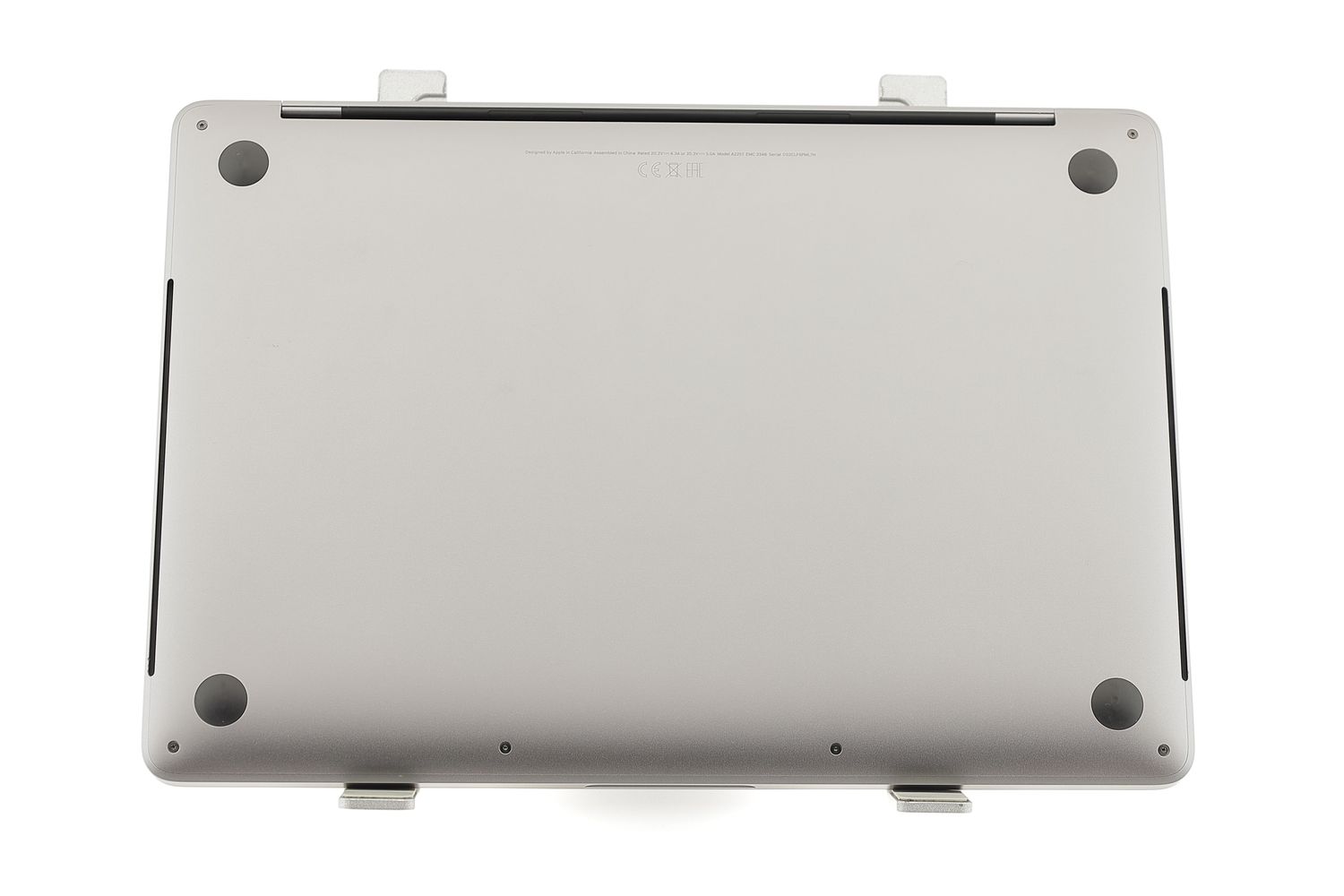 Apple MacBook Pro 13″ Touch Bar 2020, i5 2 GHz, 16 GB, Intel Iris Plus Graphics 512 GB Space Gray - Ca nou