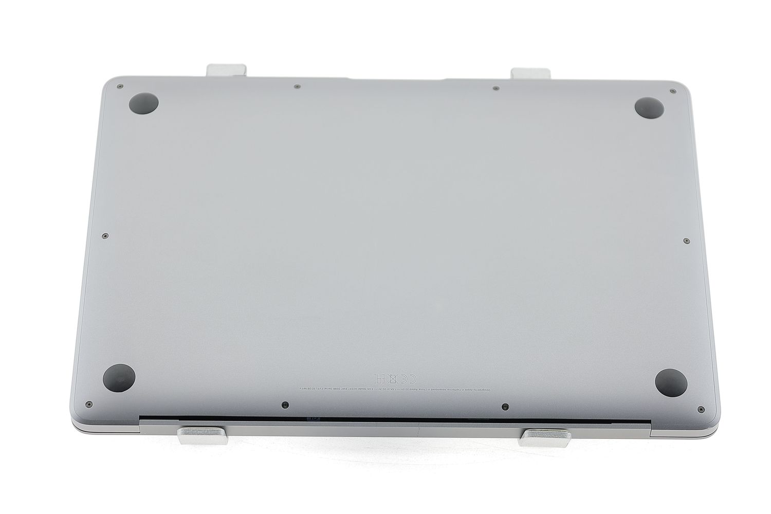 Apple MacBook Air 13″ 2020, M1 8 Cores, 8 GB, 7 core GPU 256 GB Space Gray - Excelent