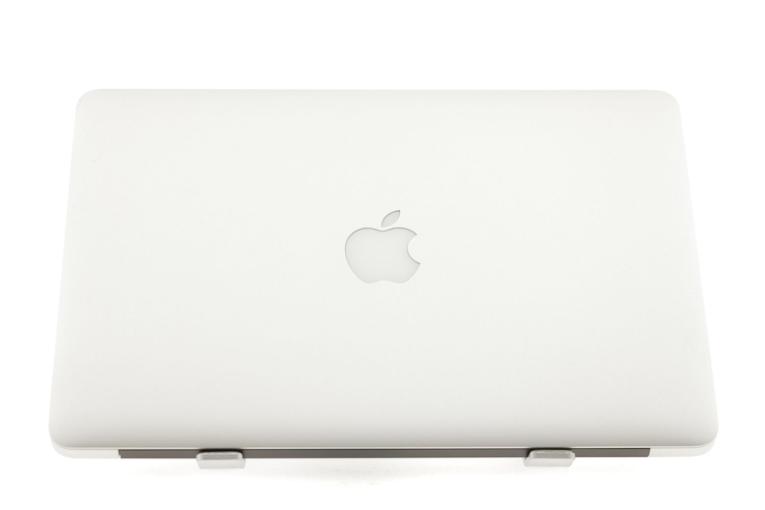 Apple MacBook Air 13″ 2017, i5 1.8 GHz, 8 GB, HD Graphics 6000 128 GB Silver - Εξαιρετικό