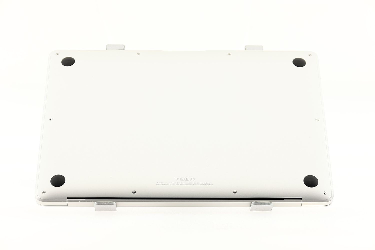 Apple MacBook Air 13″ 2020, i3 1.1 GHz, 8 GB, Intel Iris Plus 256 GB Silver - Πολύ καλό
