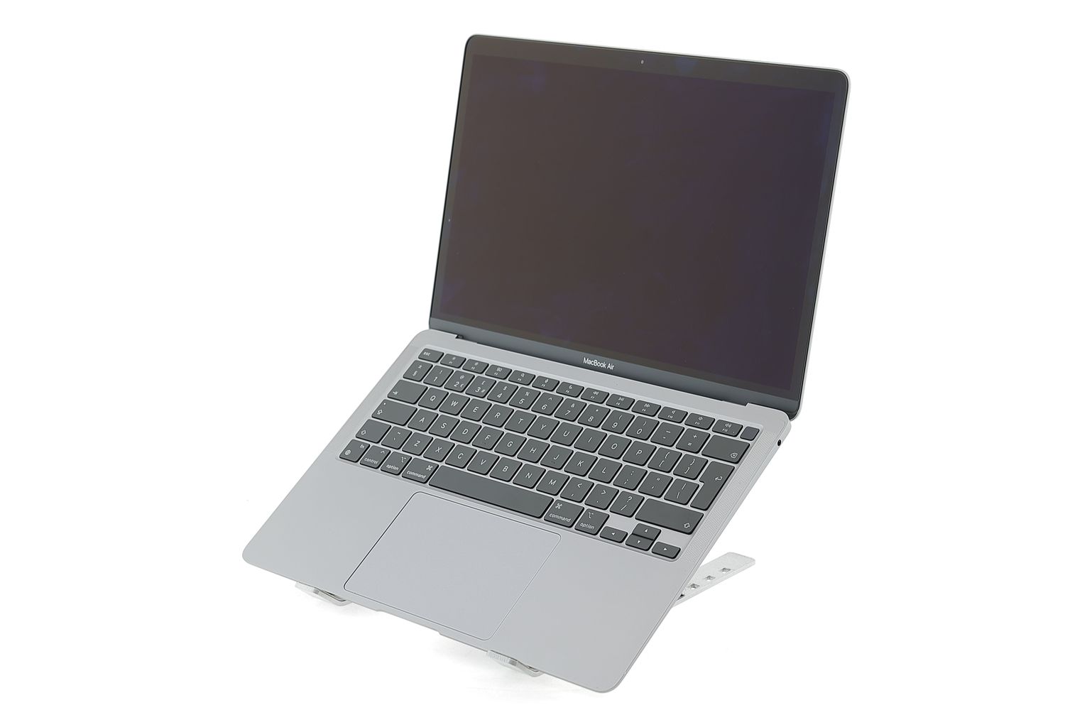 Apple MacBook Air 13″ 2020, i5 1.1 GHz, 8 GB, Intel Iris Plus 512 GB Space Gray - Kiváló