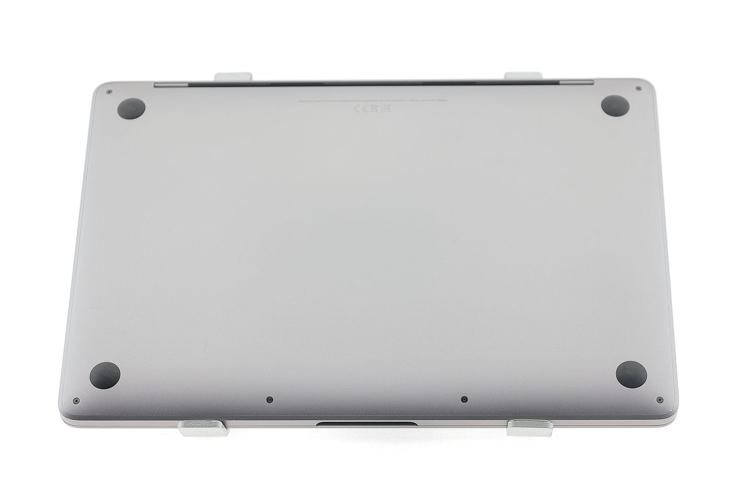Apple MacBook Pro 13″ 2020, M1 8 Cores, 8 GB, 8 core GPU, Space