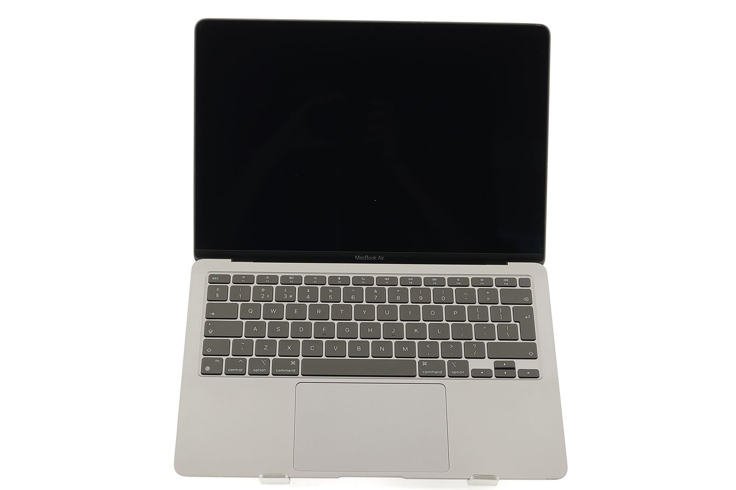 Apple MacBook Air 13″ 2020, i5 1.1 GHz, 8 GB, Intel Iris Plus 512 GB Space Gray - Kiváló