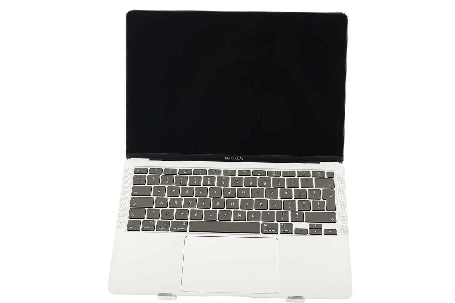 Apple MacBook Air 13″ 2020, i3 1.1 GHz, 8 GB, Intel Iris Plus 256 GB Silver - Ca nou