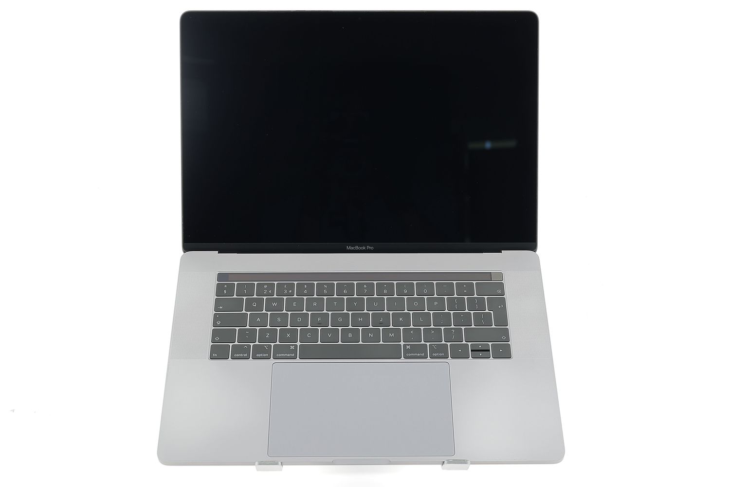 Apple MacBook Pro 15″ Touch Bar 2018, i7 2.6 GHz, 16 GB, AMD