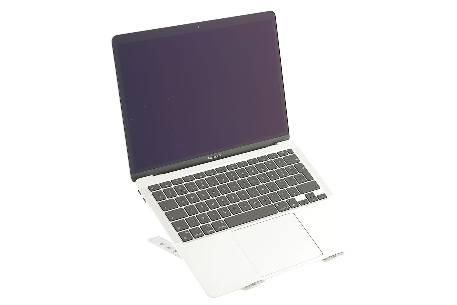 Apple MacBook Air 13″ 2020, M1 8 Cores, 8 GB, 8 core GPU 512 GB Silver - Като нов