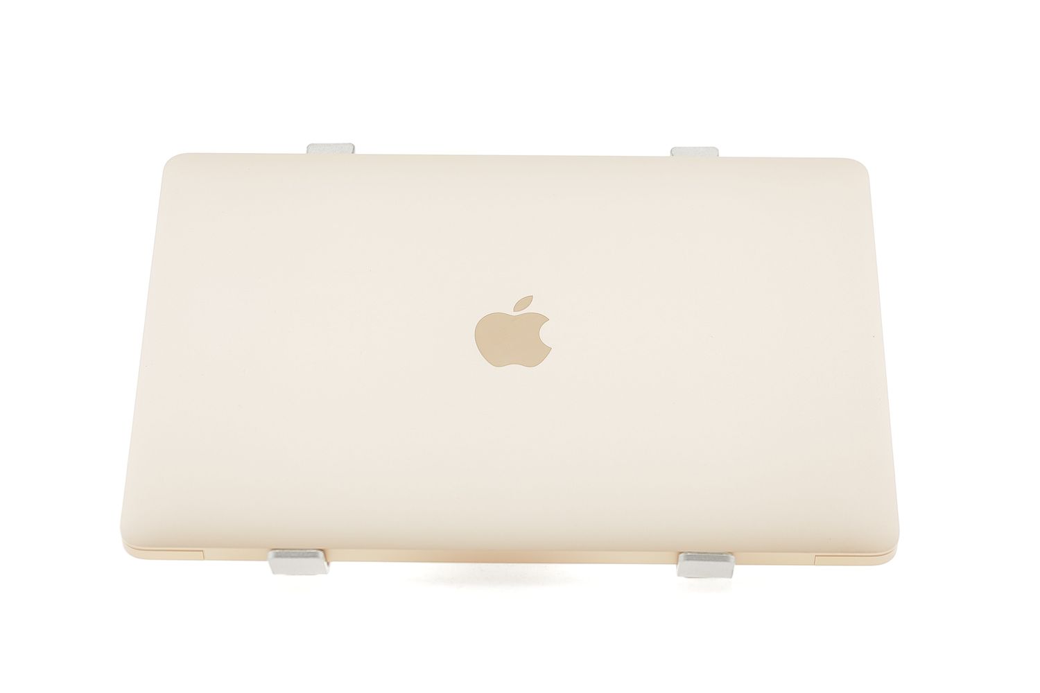 Apple MacBook Air 13″ 2020, M1 8 Cores, 8 GB, 7 core GPU, Gold
