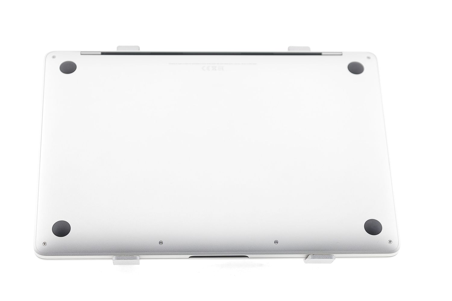 Apple MacBook Pro 13″ 2020, M1 8 Cores, 8 GB, 8 core GPU 256 GB Silver - Като нов
