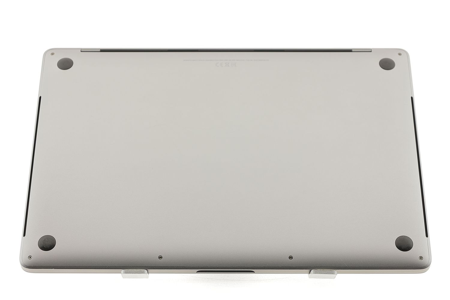 Apple MacBook Pro 15″ Touch Bar 2019, i7 2.6 GHz, 32 GB, AMD Radeon Pro 555X 256 GB Space Gray - Kiváló