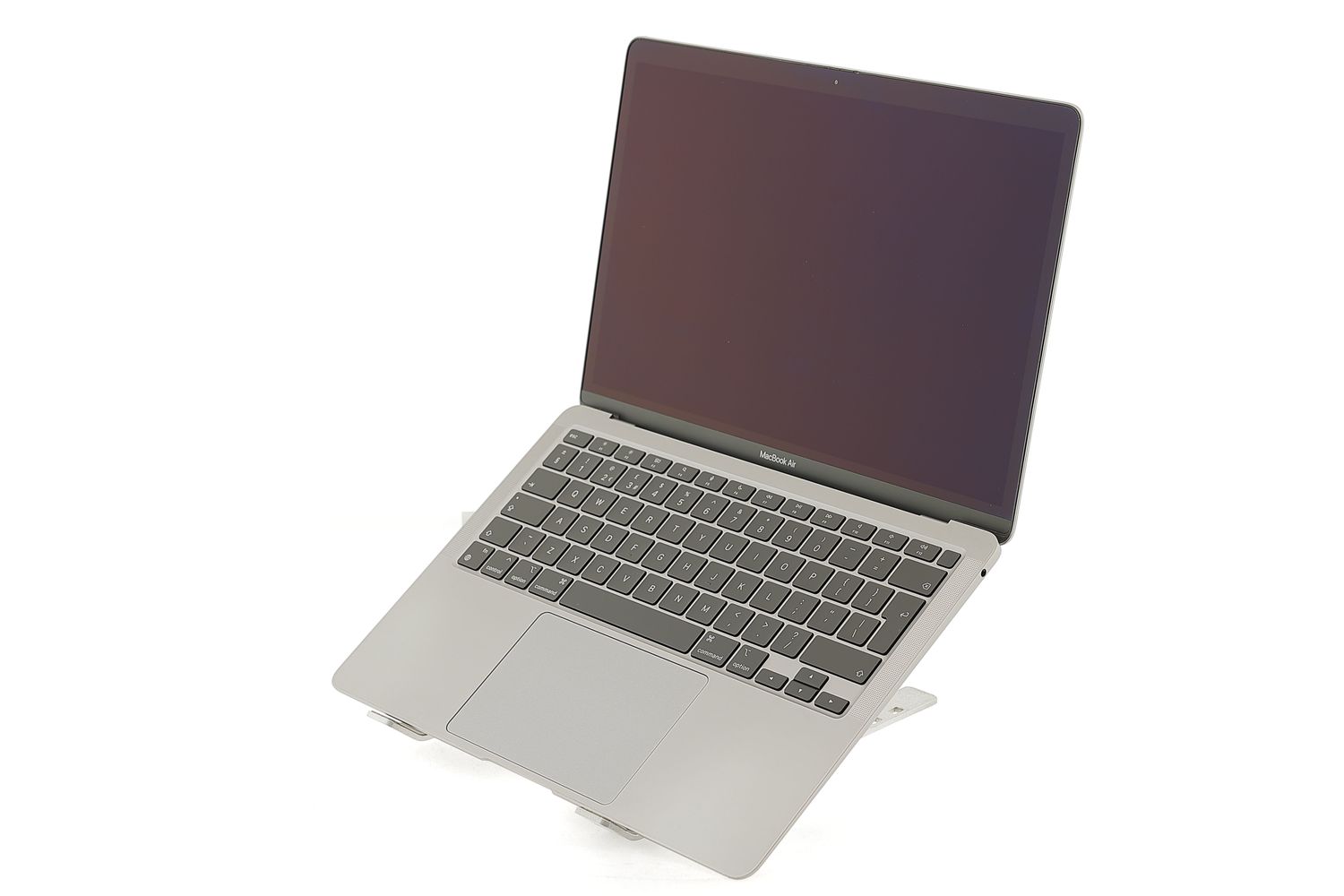 Apple MacBook Air 13″ 2020, i3 1.1 GHz, 8 GB, Intel Iris Plus 256 GB Space Gray - Foarte bun