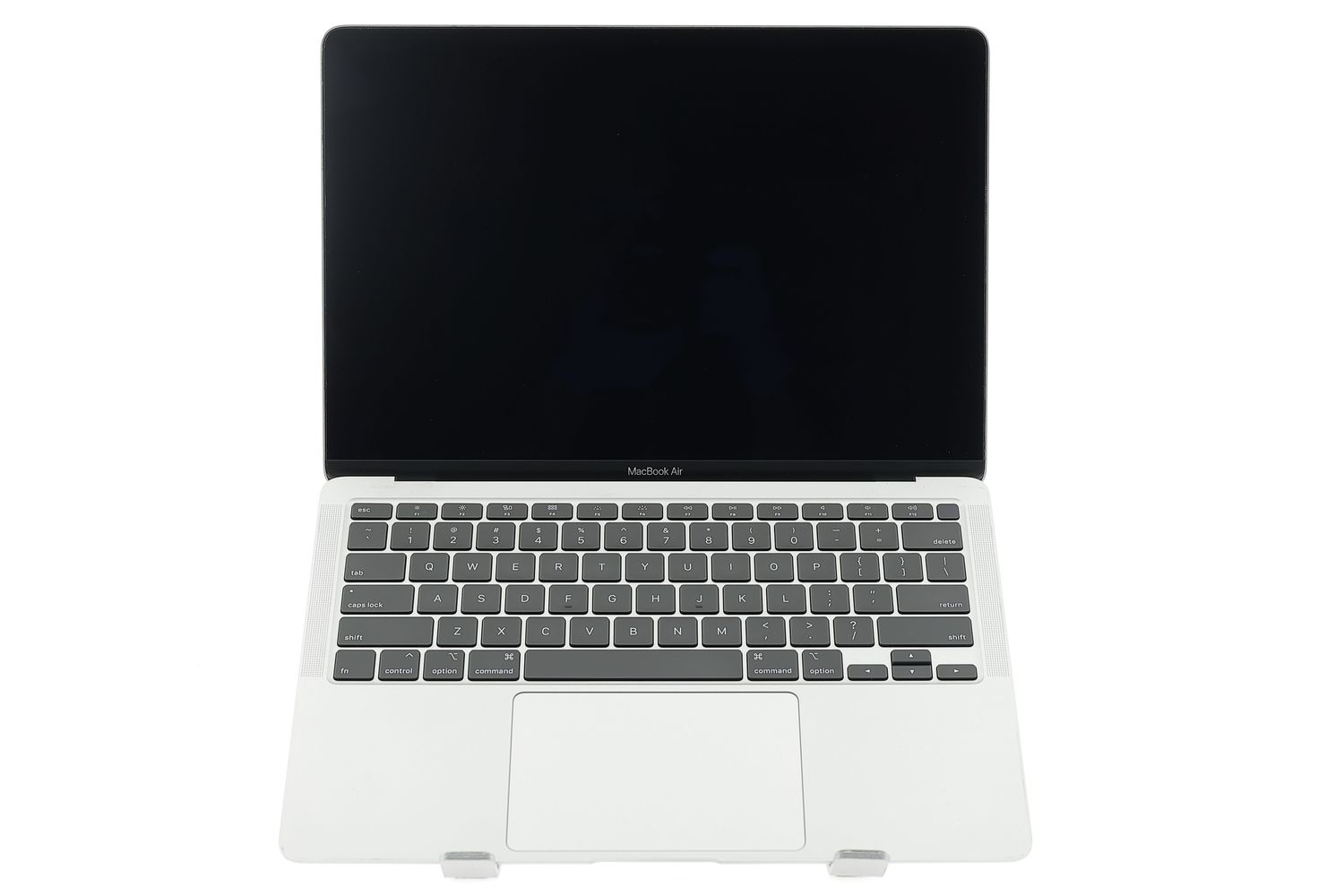 Apple MacBook Air 13″ 2020, i5 1.1 GHz, 8 GB, Intel Iris Plus 512 GB Silver - Foarte bun