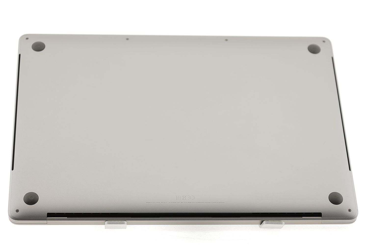 Apple MacBook Pro 16″ Touch Bar 2019, i7 2.6 GHz, 16 GB, AMD Radeon Pro 5300M 512 GB Space Gray - Foarte bun