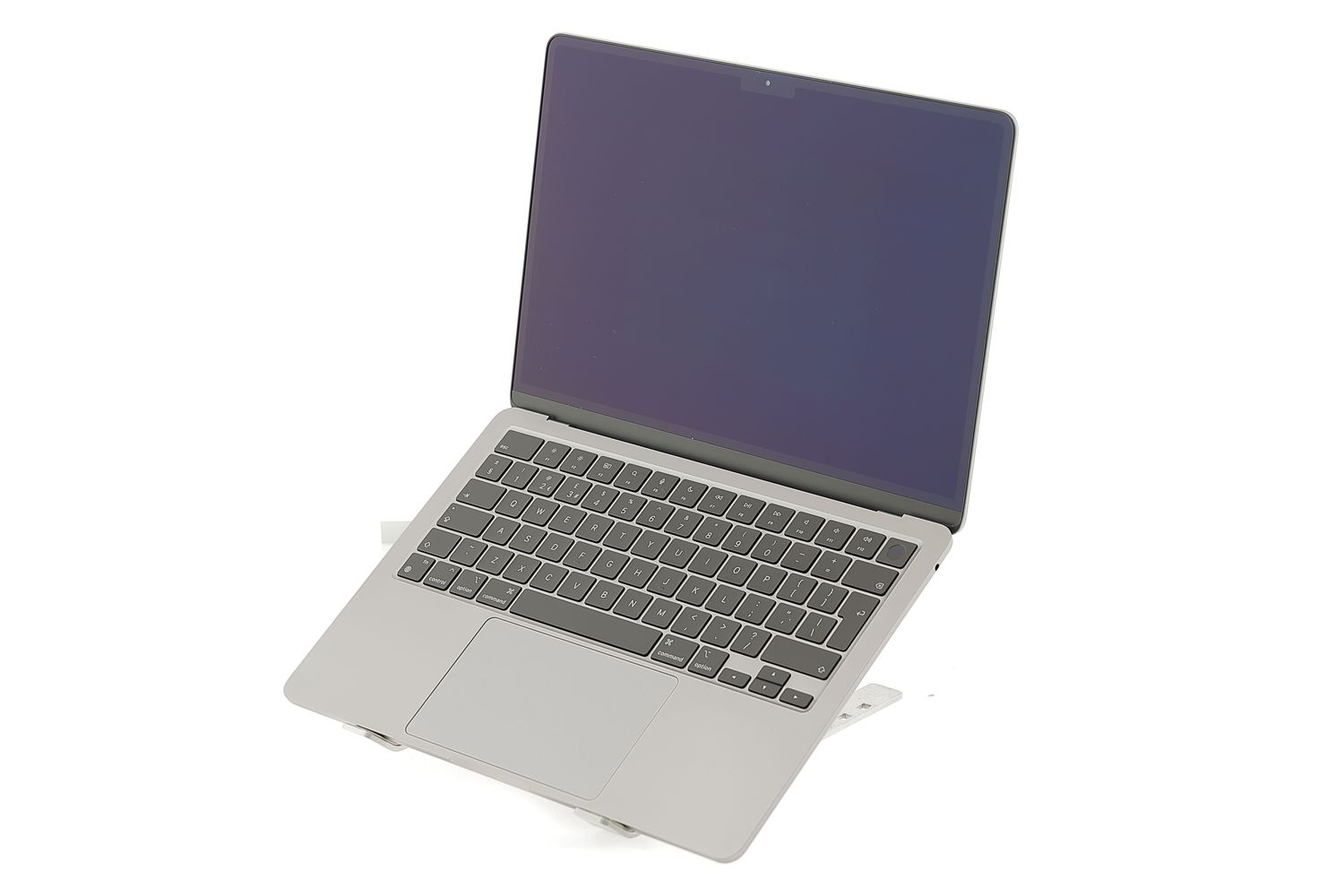 Apple MacBook Air 13″ 2022, M2 8 Cores, 24 GB, 10 core GPU 1 TB Space Gray - Ca nou