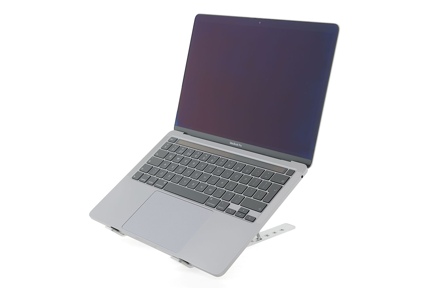 Apple MacBook Pro 13″ 2020, M1 8 Cores, 8 GB, 8 core GPU 256 GB Space Gray - Excelent
