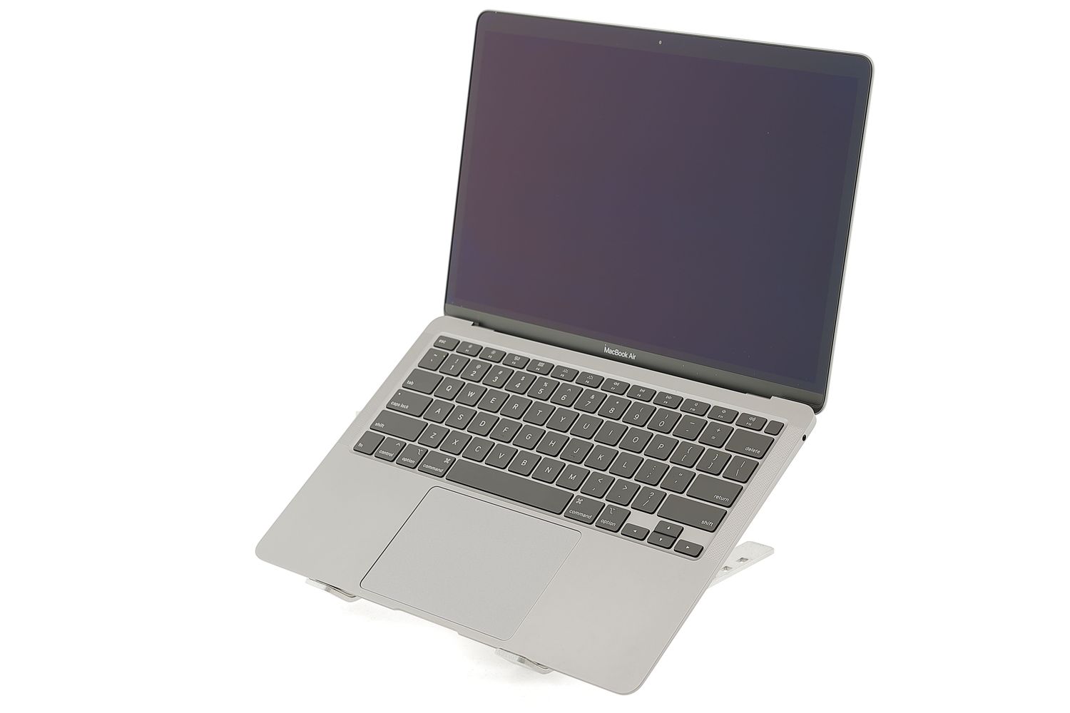 Apple MacBook Air 13″ 2020, i5 1.1 GHz, 16 GB, Intel Iris Plus 256 GB Space Gray - Újszerű