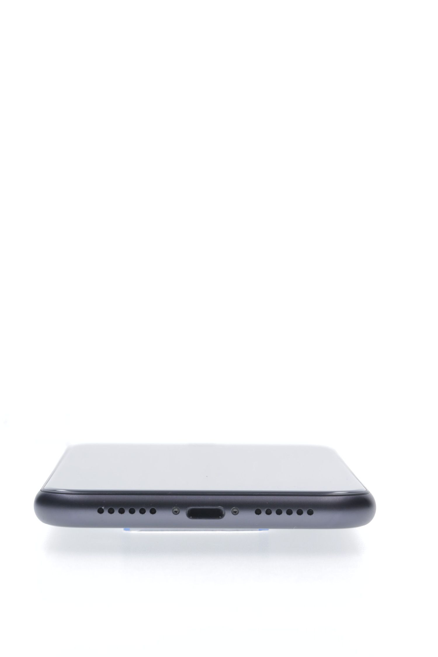 Apple iPhone 11 64 GB Black - Като нов