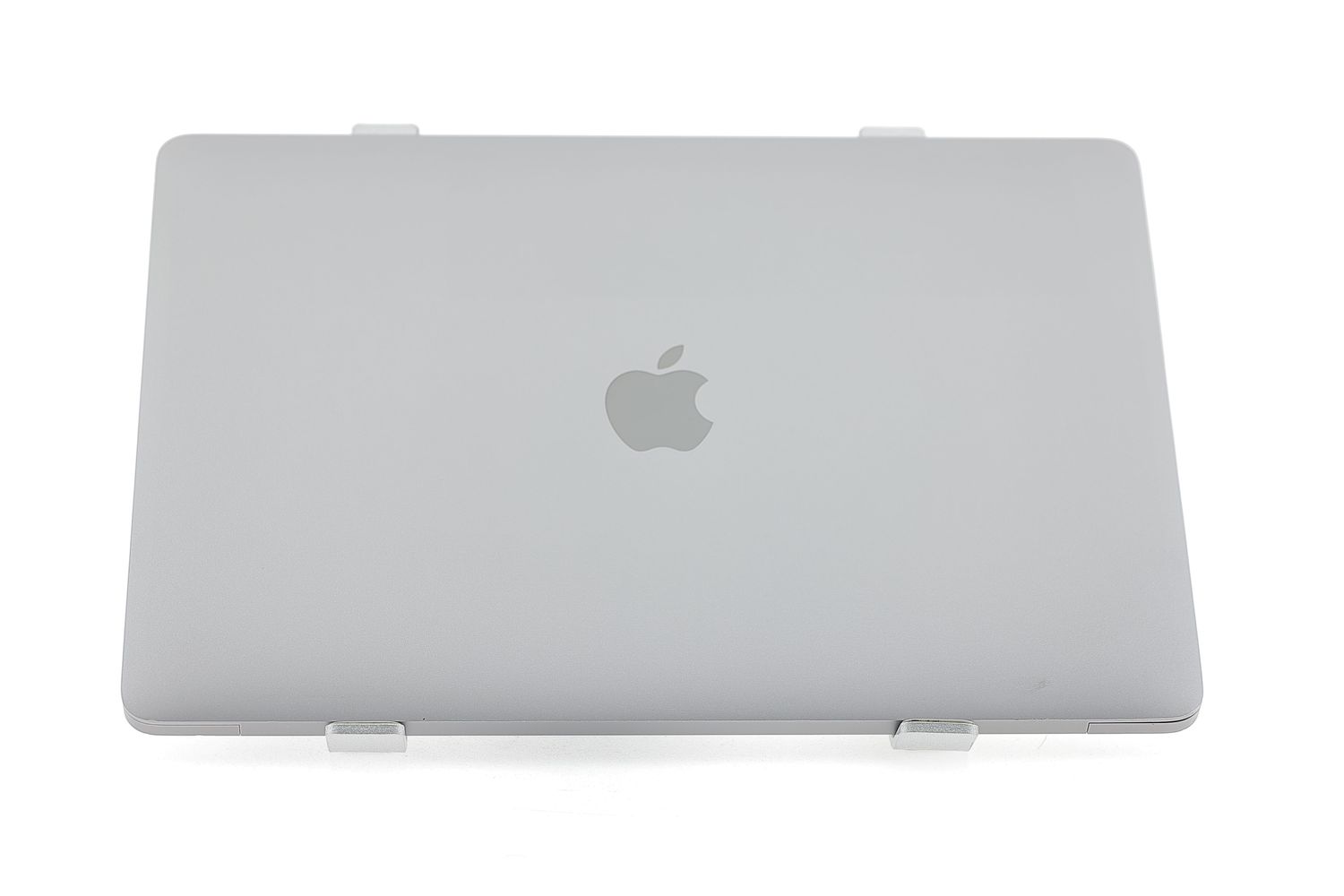 Apple MacBook Pro 13″ 2020, M1 8 Cores, 8 GB, 8 core GPU 512 GB Space Gray - Много добро