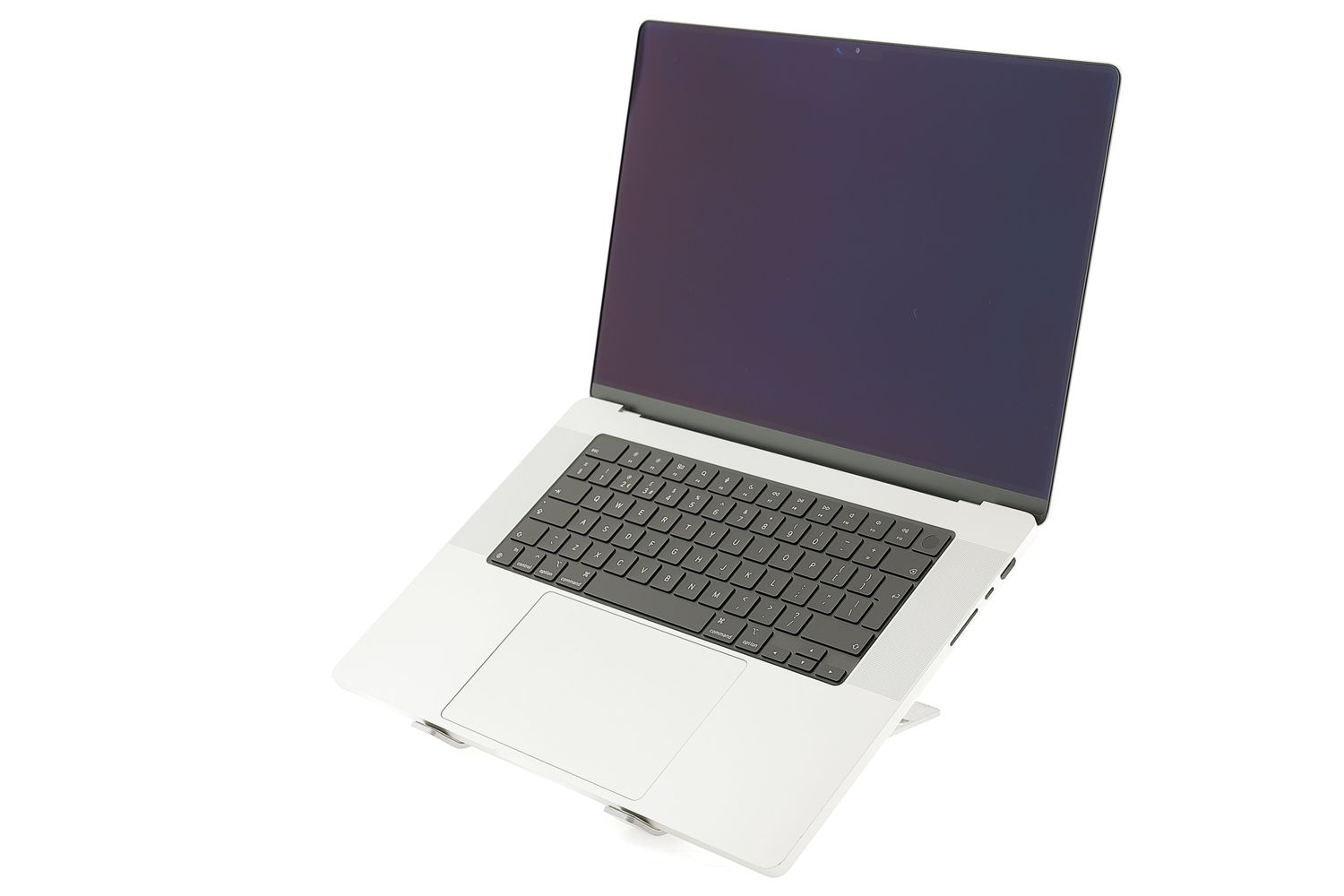 Apple MacBook Pro 16″ 2021, M1 Pro 10 Cores, 16 GB, 16 core GPU 512 GB Silver - Εξαιρετικό