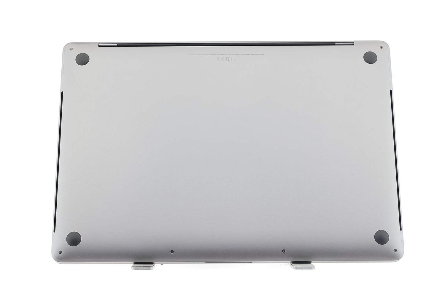 Apple MacBook Pro 16″ Touch Bar 2019, i7 2.6 GHz, 16 GB, AMD Radeon Pro 5300M 512 GB Space Gray - Много добро