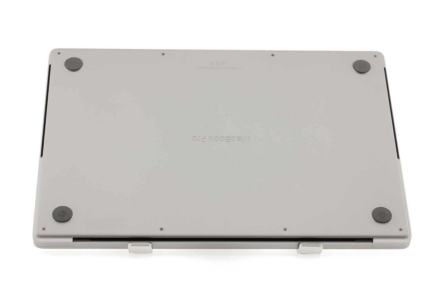 Apple MacBook Pro 16″ 2021, M1 Pro 10 Cores, 16 GB, 16 core GPU 512 GB Space Gray - Excelent
