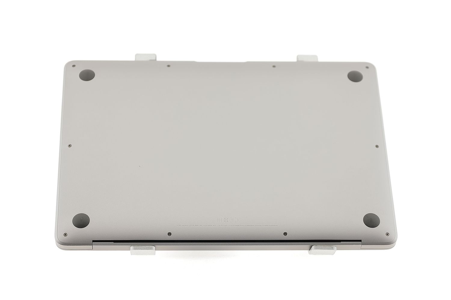 Apple MacBook Air 13″ 2020, M1 8 Cores, 8 GB, 7 core GPU 256 GB Space Gray - Excelent