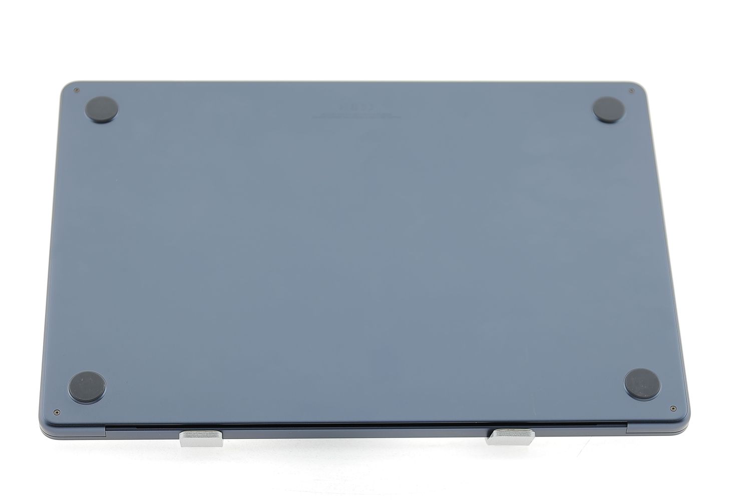 Apple MacBook Air 15″ 2024, M3 8 Cores, 8 GB, 10 core GPU 256 GB Midnight - Újszerű